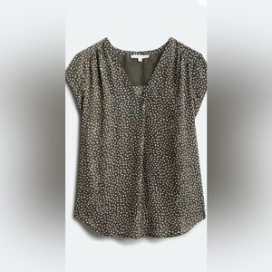 Monday Fun Lillian V Neck Blouse-size XXL